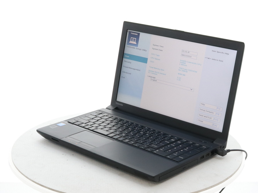 Satellite Toshiba - Review Laptop | P745-S4250 PCMag 中古dynabook 