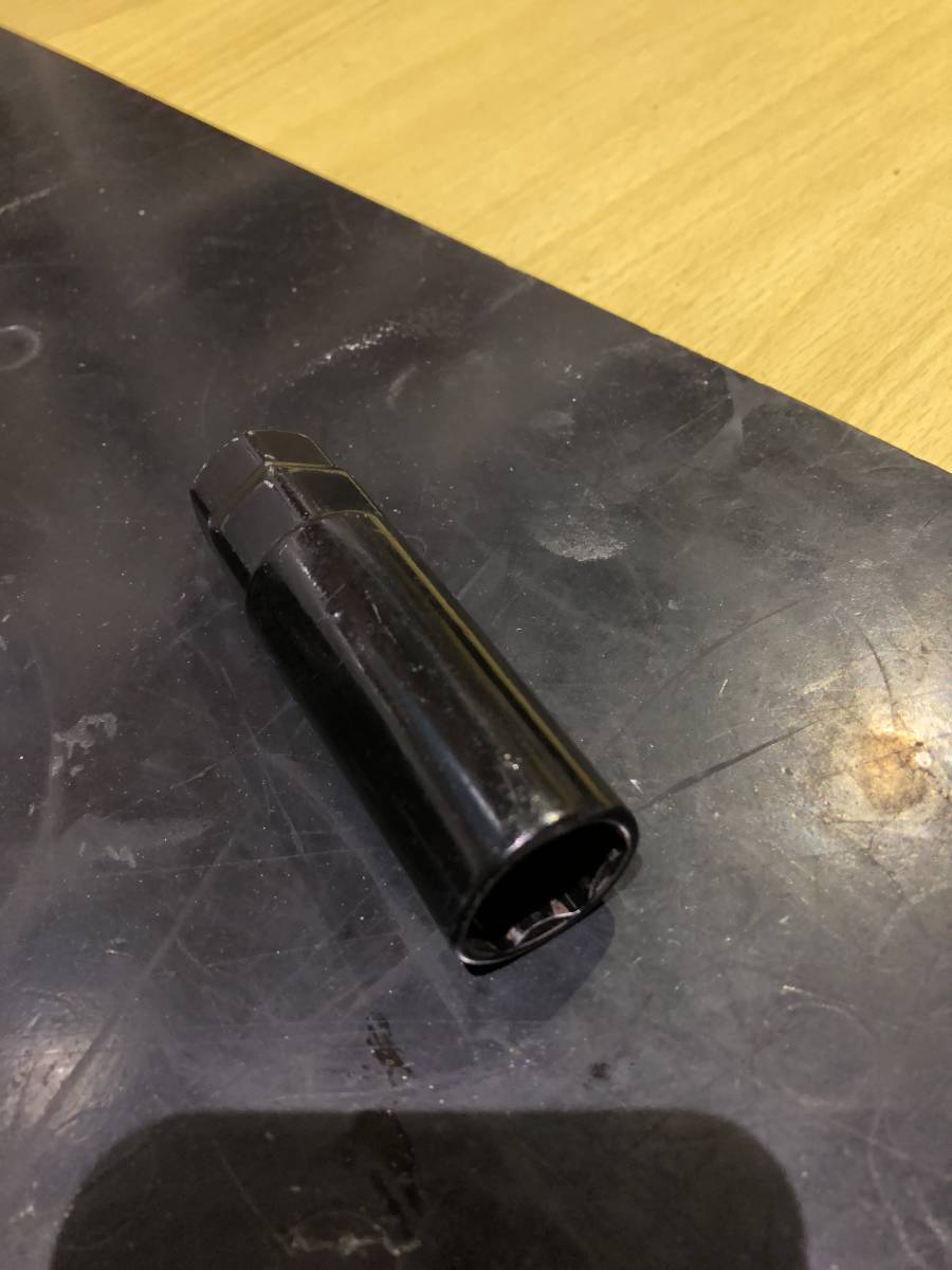 スパイクナット M14 1 5 ブラック 本 激安 アメ車 ホイールナット 売買されたオークション情報 Yahooの商品情報をアーカイブ公開 オークファン Aucfan Com