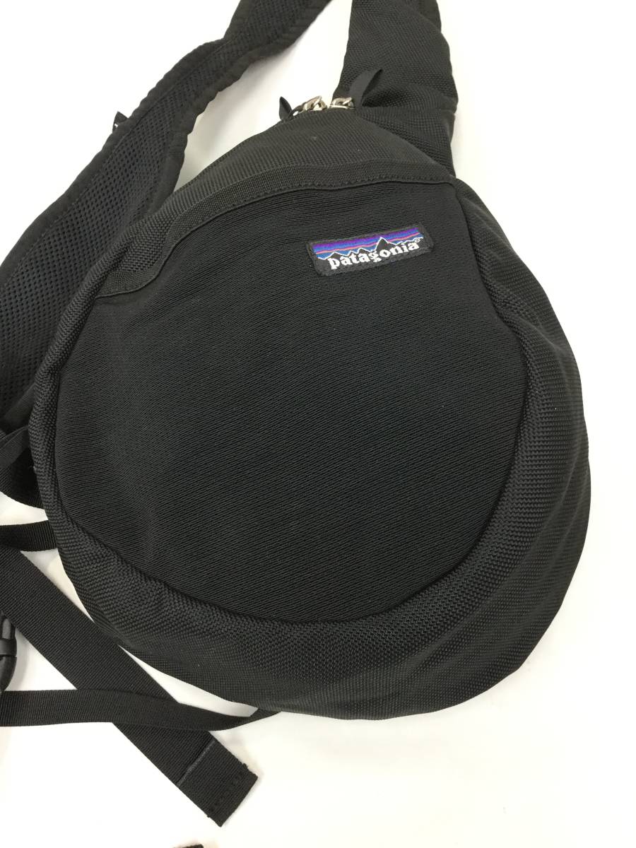 パタゴニア ブラック 旧型 アトムスリング 0 ボディバッグ ATOM SLING