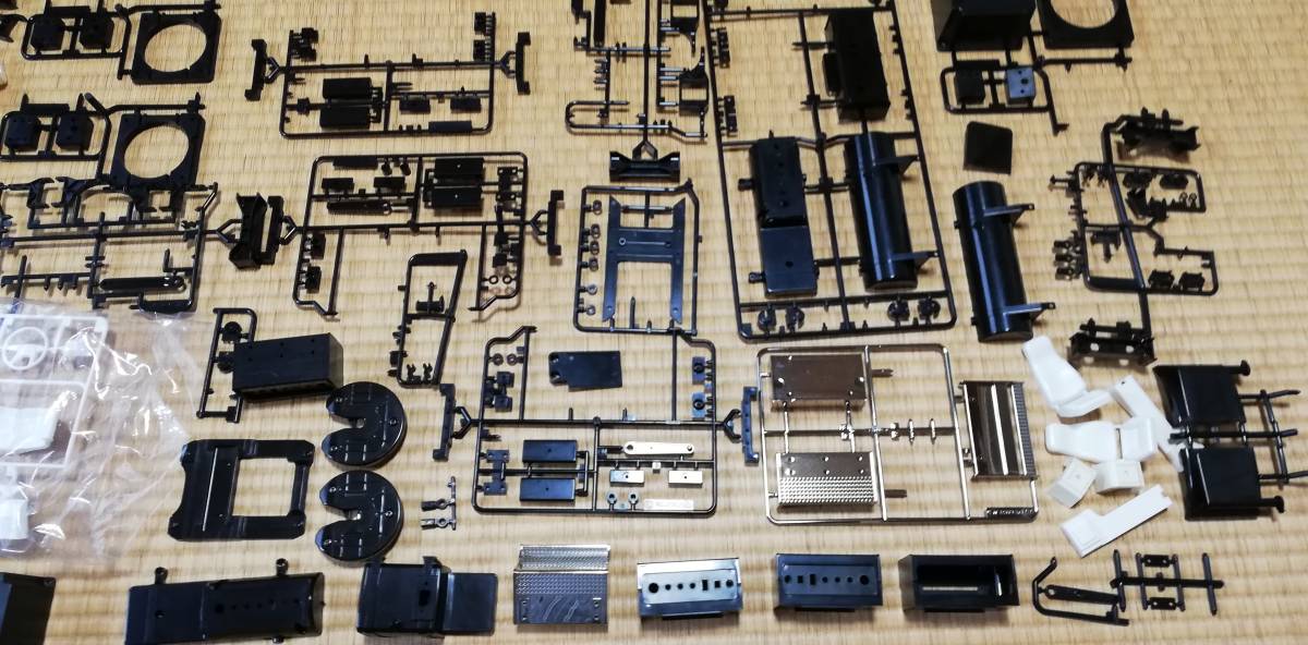 タミヤ 1/14 スカニア・MFC 等の余り部品Ａ_3