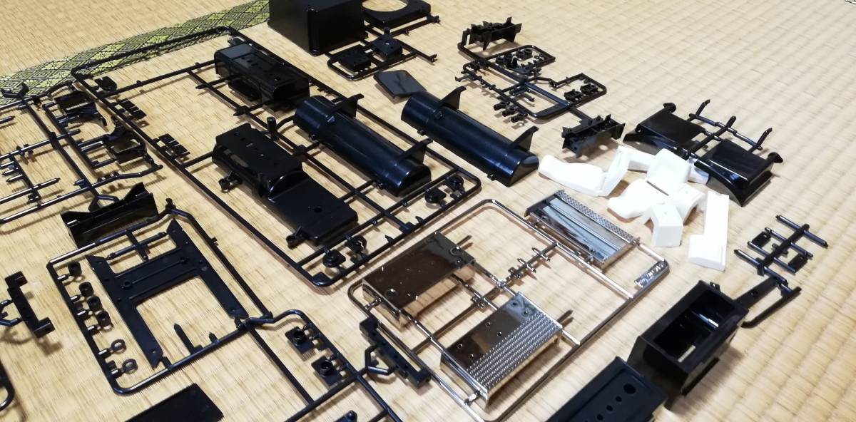 タミヤ 1/14 スカニア・MFC 等の余り部品Ａ_4