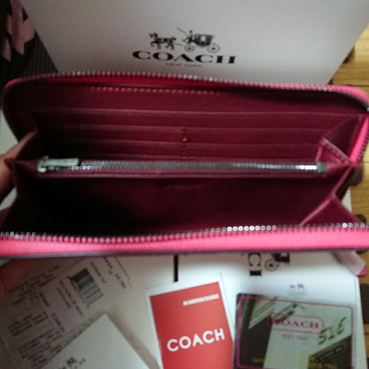 COACH コーチ 長財布 ピンク フラワー 新品 本物 リボン フローラル 花 