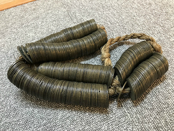 【得価，定番人気】 915 古銭 寛永通宝 藁刺し 鉄銭 2.3kg(その他)｜売買されたオークション情報、yahooの商品情報をアーカイブ公開 - オークファン その他