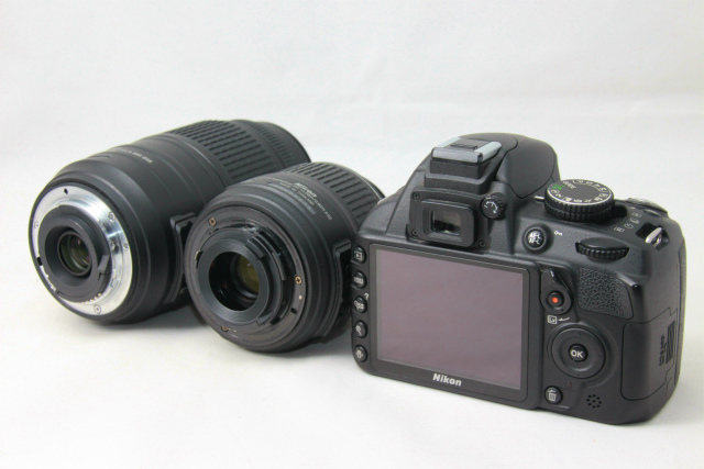 Nikon D3100 ダブルズームキット | デジタル一眼レフカメラ 極美品
