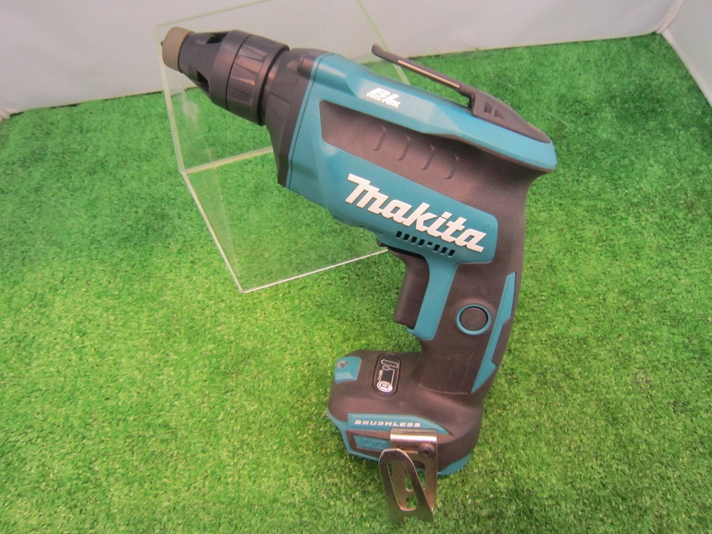 未使用品 makita マキタ 18V 充電式 スクリュードライバ FS453DZ 本体 + ケースのみ キズ多数有り