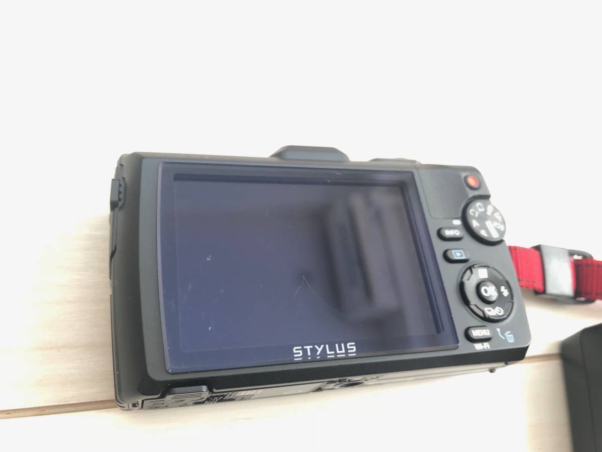 Tough TG-4 STYLUS OLYMPUS デジタルカメラ ブラック TG-Tracker 