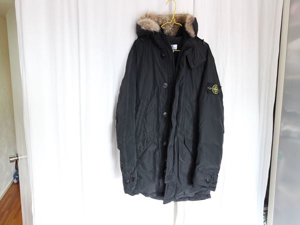 STONE ISLAND ダウンジャケット モッズコートN3-B 黒 Mサイズ 超美品 クリーニング済み