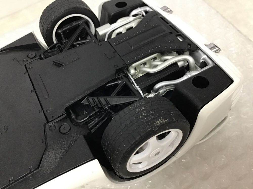 箱無 オートアート 1/18 ポルシェ959 /ミニカー ホワイト オートアート