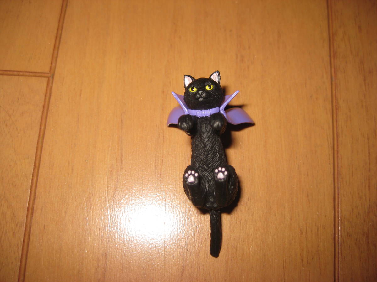 ふちねこ　2018ハロウィン　カフェベローチェ　マント_5