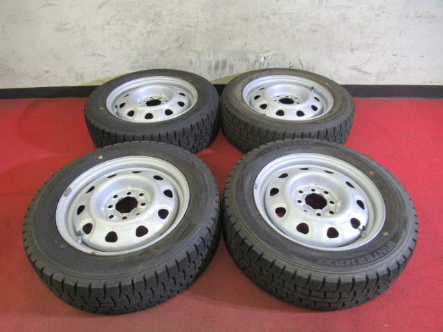 ☆バリ溝 イボ付☆ ダンロップ WINTER MAXX SJ8 225/65R17 4本セット