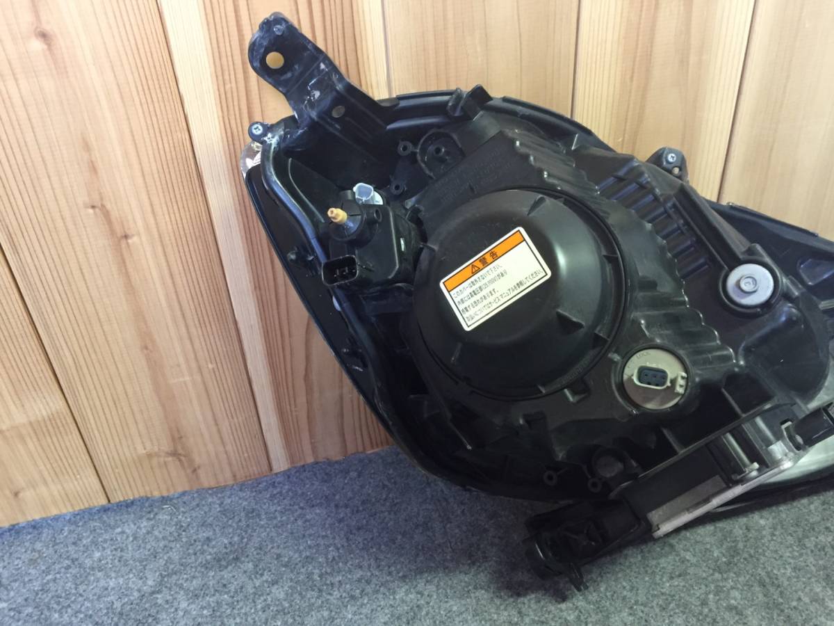 フィット(GE6/GE7)用!HID左ヘッドライト STANLEY P9604 即決 フィット