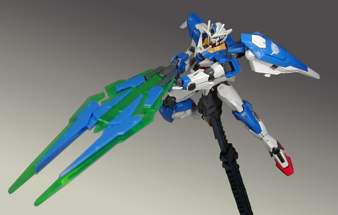 ダブルオークアンタ 1⁄144 | GNT-0000 HG 劇場限定HG クリアカラー