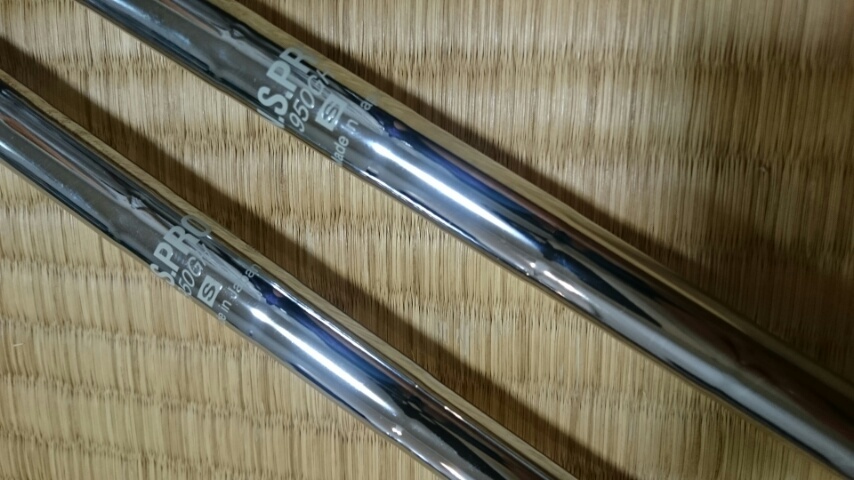 美品　タイトリスト　915H　2本セット　21度.24度　3番.4番UT　NS950（S）　ヘッドカバー　レンチ