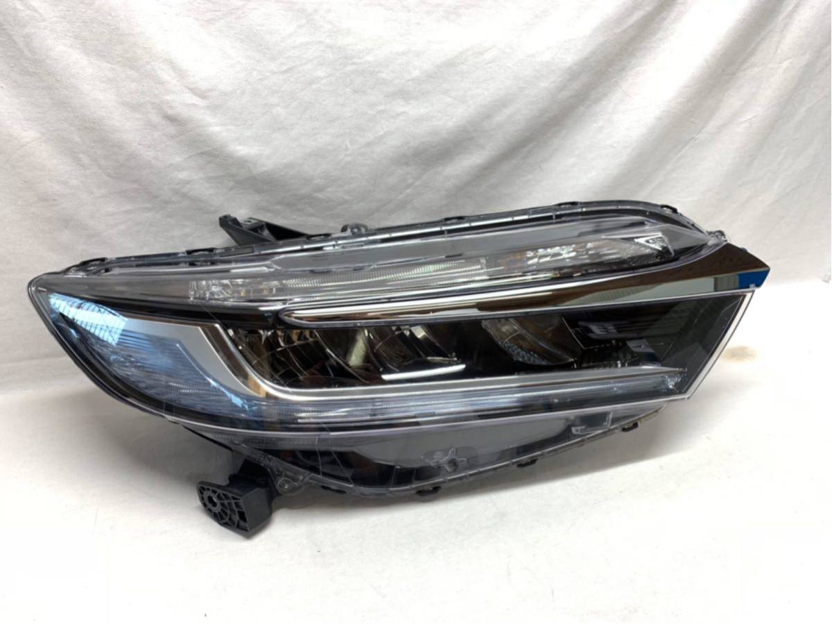シャトル ハイブリッド GP7 純正 左右 ヘッドライト LED STANLEY W2386