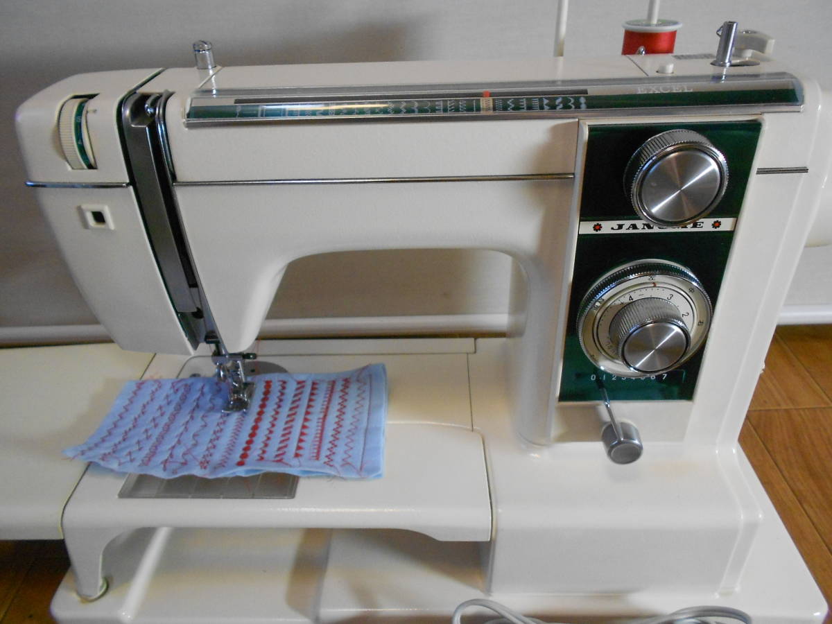 ミシン本体、机椅子セット ☆【整備済】ジャノメミシン EXCEL MODEL813 