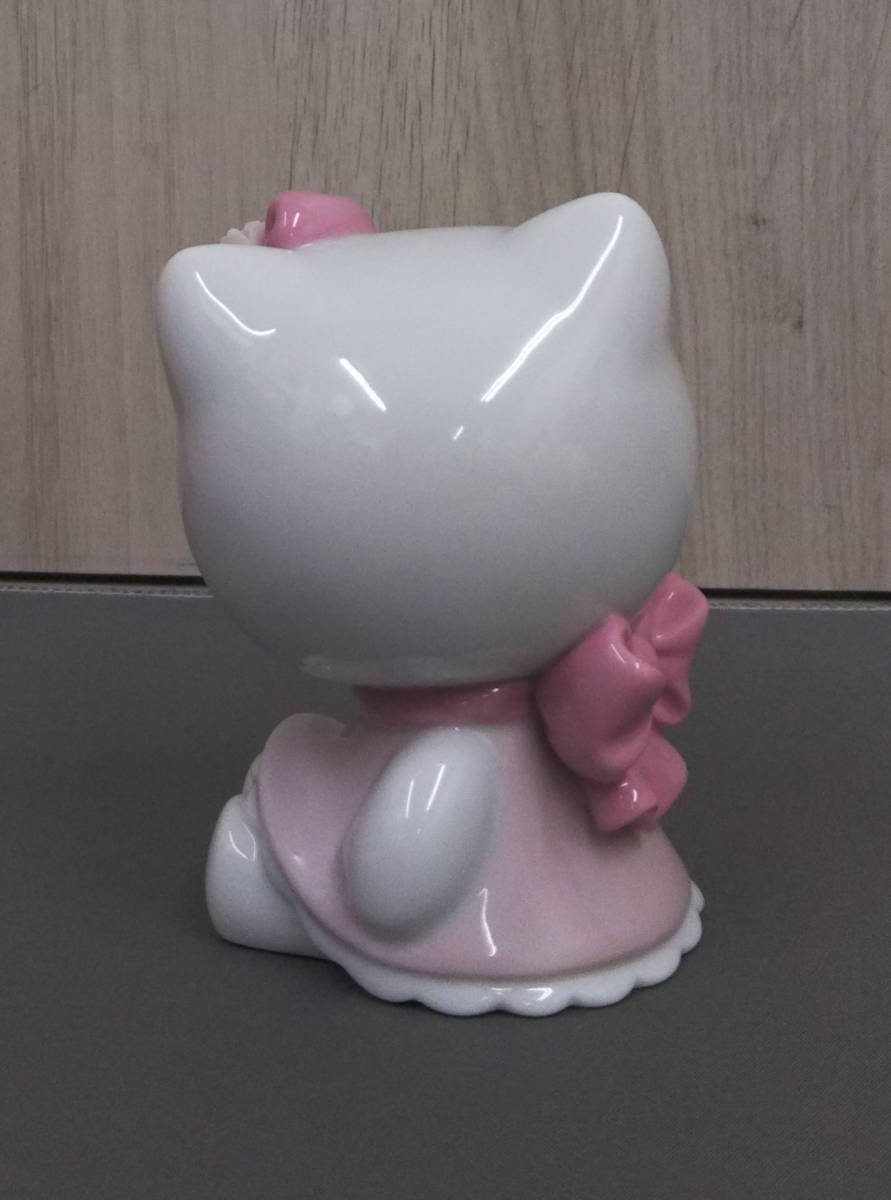 リヤドロ NAO おめかしハローキティ陶器フィギュア サンリオ