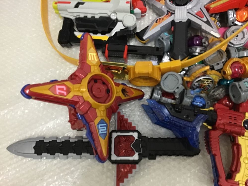 訳あり ジャンク 獣電戦隊キョウリュウジャー ガブリボルバー 手裏剣