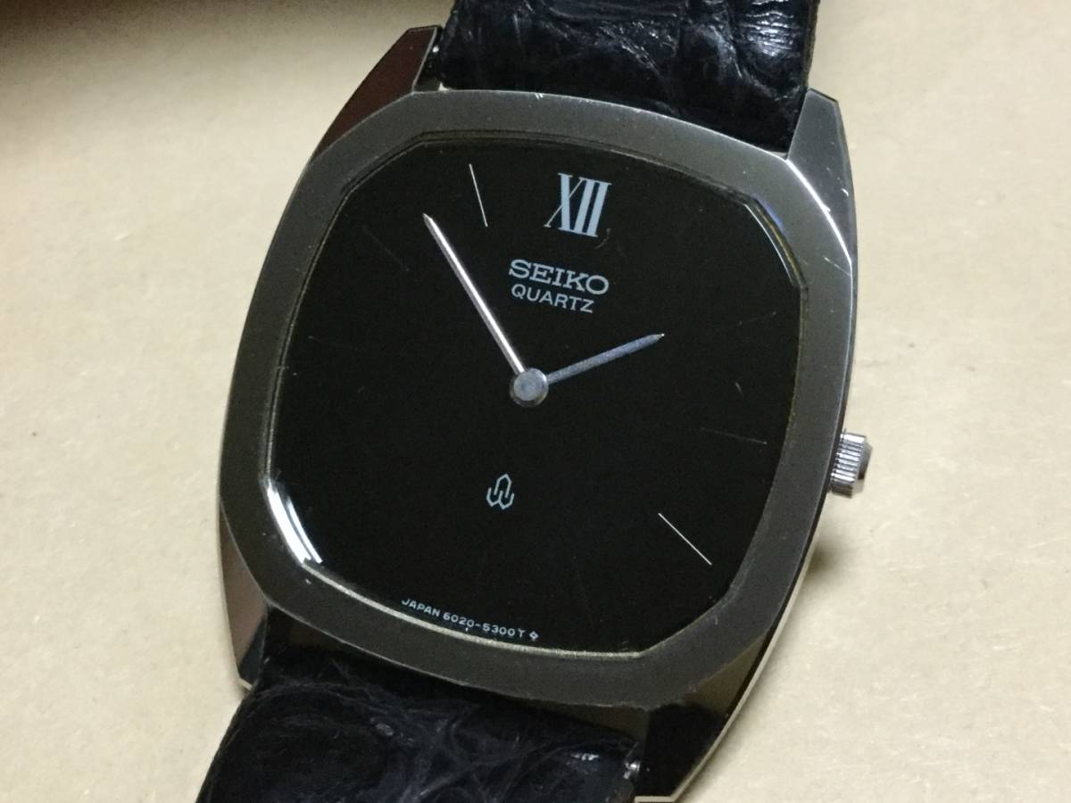 SEIKO セイコー 初期ドルチェ 超硬ケース 6020-5260 黒文字盤 クォーツ