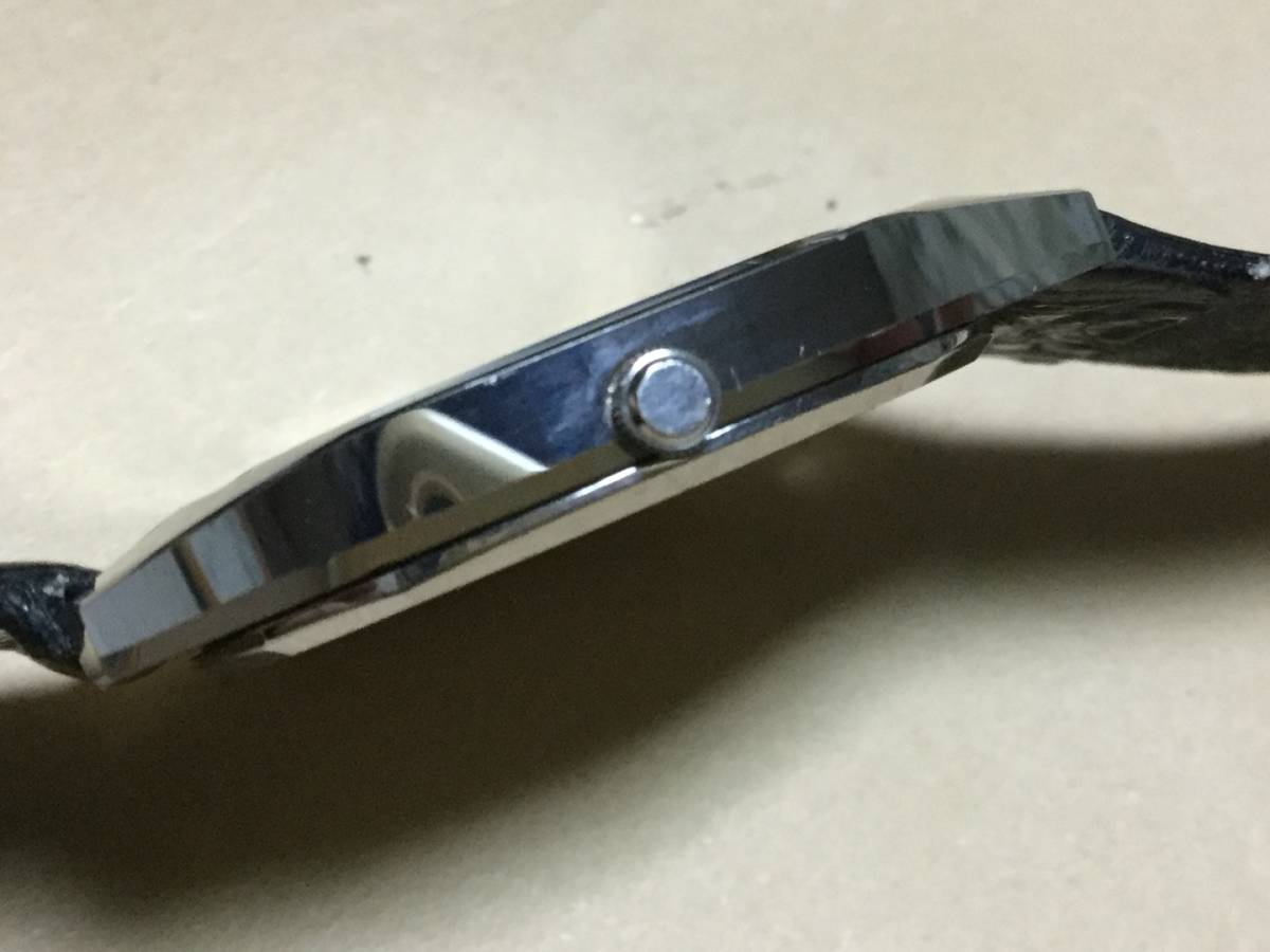 SEIKO セイコー 初期ドルチェ 超硬ケース 6020-5260 黒文字盤 クォーツ