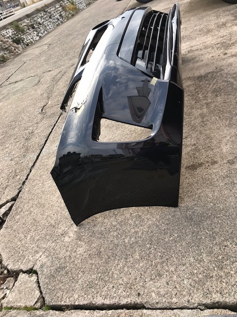 30系 後期 プリウス フロントバンパー 黒 カラーナンバー202 2026年