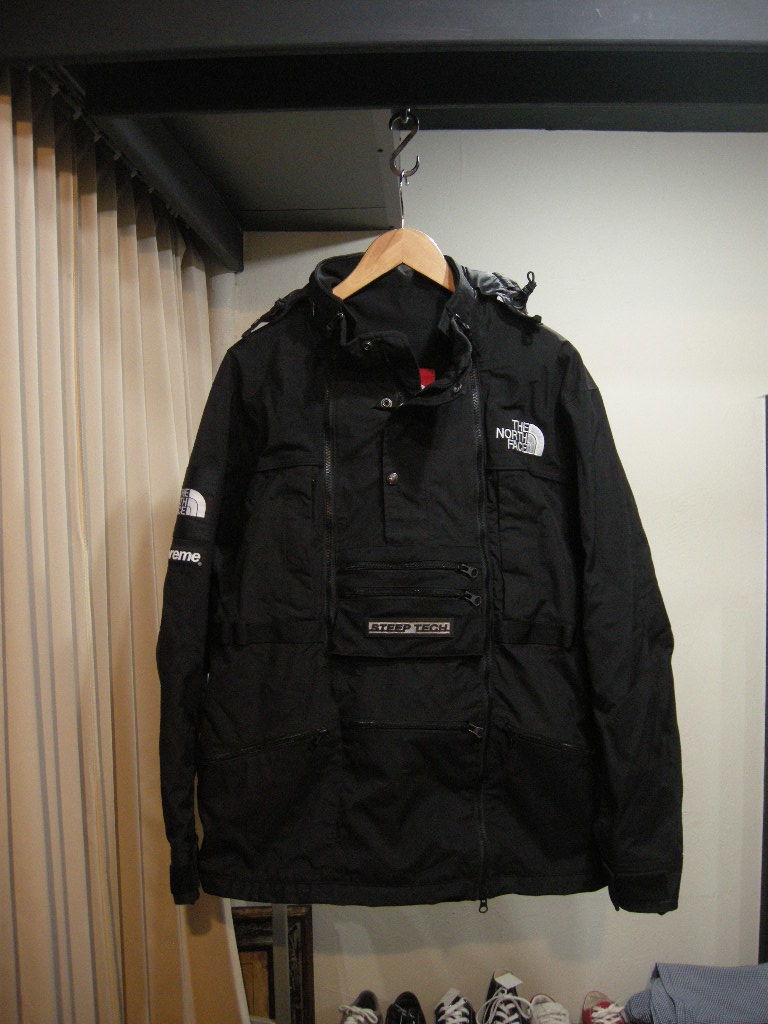Supreme North Face Steep Tech The Jacket | x Black Apogee Hoodie 
