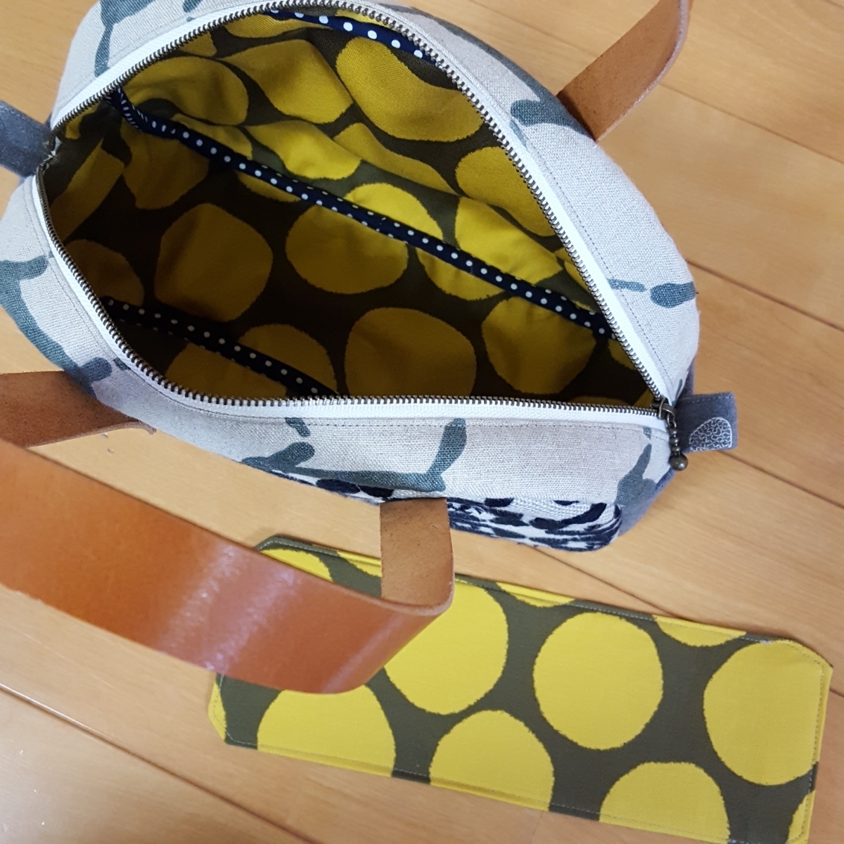 ハンドメイド〕ミナペルホネンカバさんBIGバッグ twins light