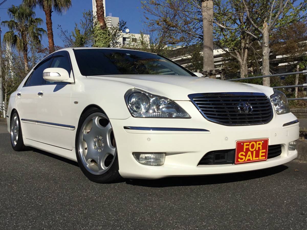 車検31年12月 18クラウン マジェスタc カールソン18aw エアサスコントローラー 全席パワーシート Bカメ クリアランスソナー クラウン マジェスタ 売買されたオークション情報 Yahooの商品情報をアーカイブ公開 オークファン Aucfan Com