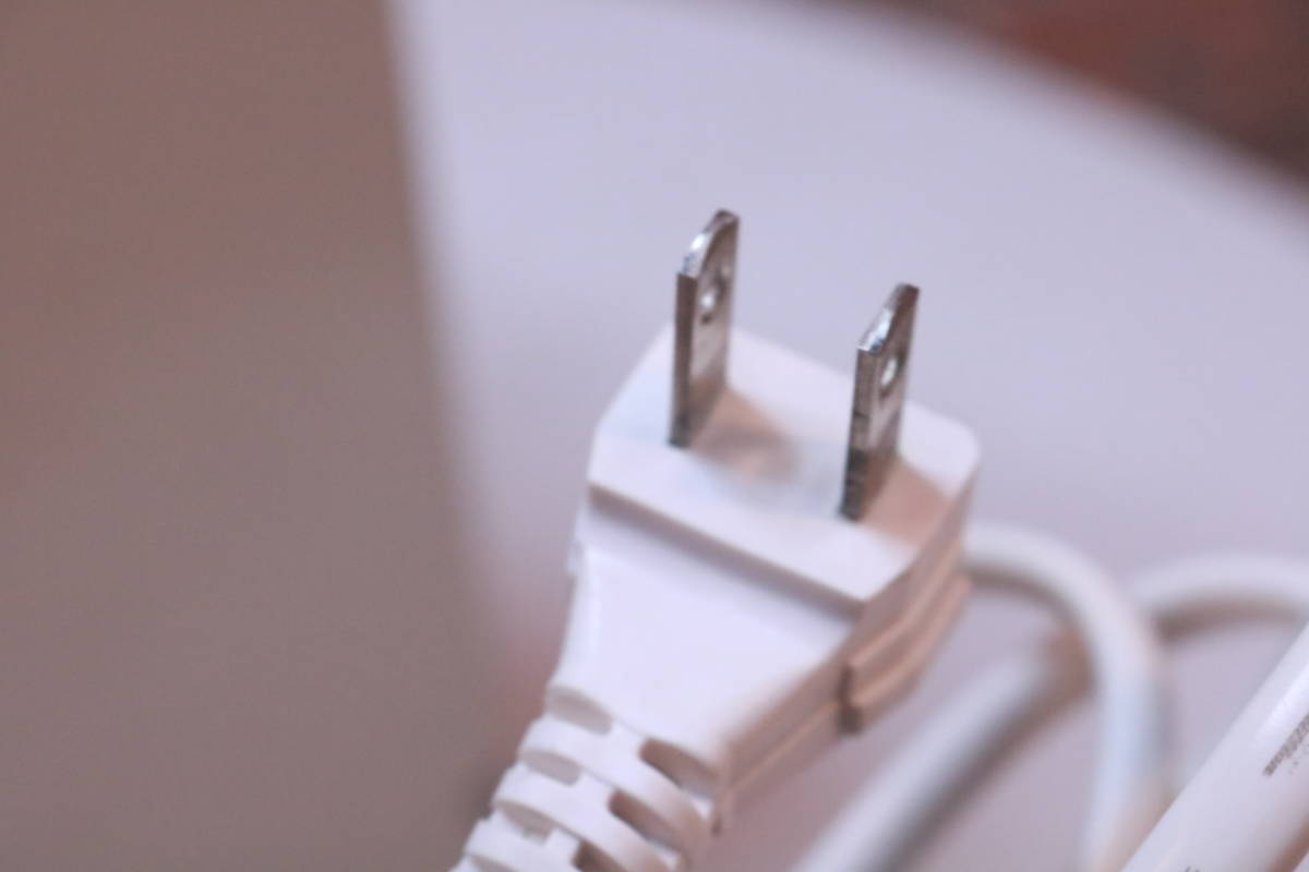 小型電気温水器 INAX EHP-13R 貯湯量13リットル 洗面所など□(A5662)