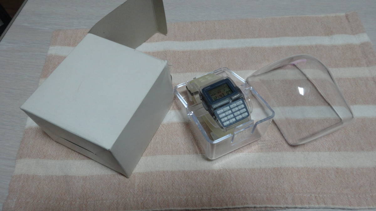 爆買い，最新作】 CASIO DBC-63 ミッキーマウス DATA BANK 腕時計 
