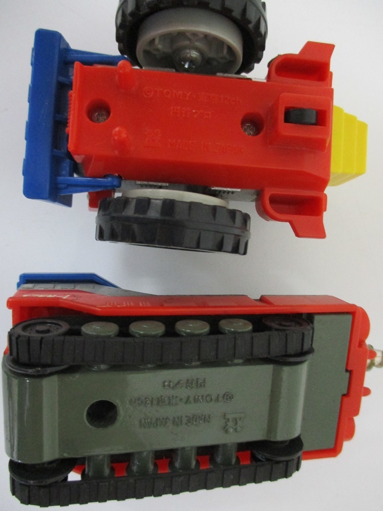 524MG 恐竜大戦争 アイゼンボーグ アイゼン1号 アイゼン2号 合体 セット★レトロ ミニカー フィギュア 円谷プロ トミー TOMY アイゼン合金 恐竜大戦争 トミー アイゼンボーグ号 Dai Kyouryuu 合体セット合金