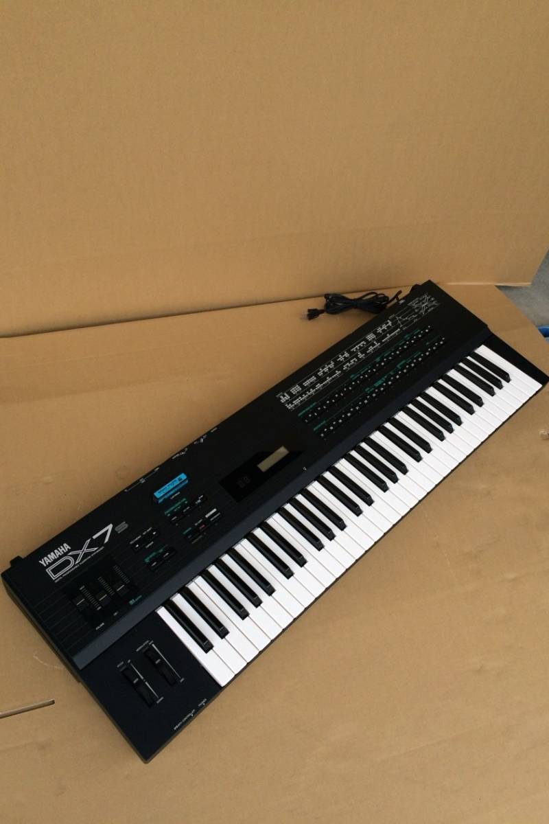 YAMAHA DX7S用 VOICE ROM VRC-01S YAMAHA DX7S用 VOICE ROM VRC-01S YAMAHA DX7 Voice ROM VRC-101