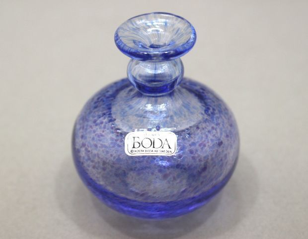 02285★Kosta Boda/コスタボダ アーティストコレクション/ブルー/小さな一輪挿し/ミニ花瓶/フラワーベース/北欧雑貨/置物/ガラス/10