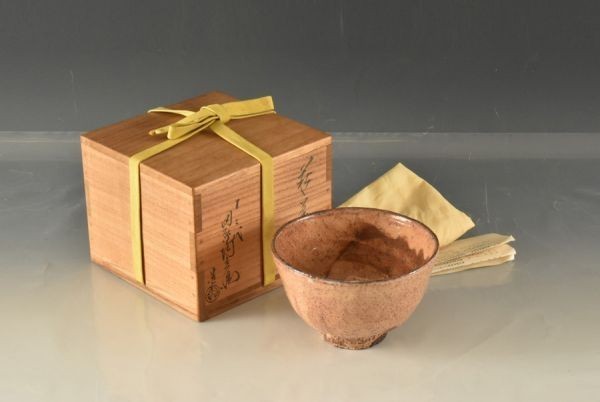 新品，爆買い 尾15373 十二代田原陶兵衛 萩茶碗 347ｇ 本物保証 お任せ(茶碗)｜売買されたオークション情報、yahooの商品情報をアーカイブ公開 - オークファン 萩