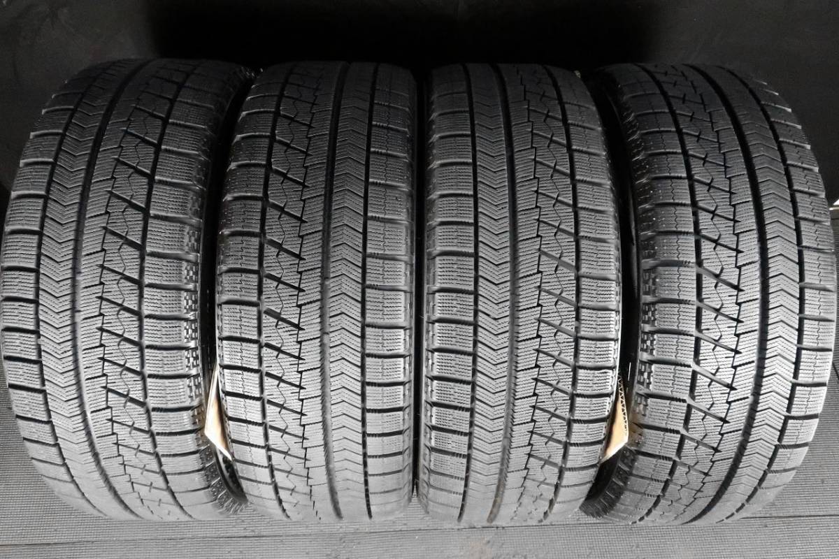 トヨタ プリウス 純正ホイール ブリヂストン VRX 215/45R17 9分山 トヨタ プリウス 純正ホイール ブリヂストン VRX 215/45R17 9分山