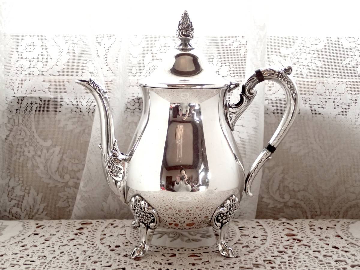 新品，限定セール VINERS 英国アンティーク 純銀P シルバー ヴィクトリアン 猫足 ティーポット シェフィールド イギリス製(カトラリー)｜売買されたオークション情報、yahooの商品情報をアーカイブ公開 - オーク カトラリー