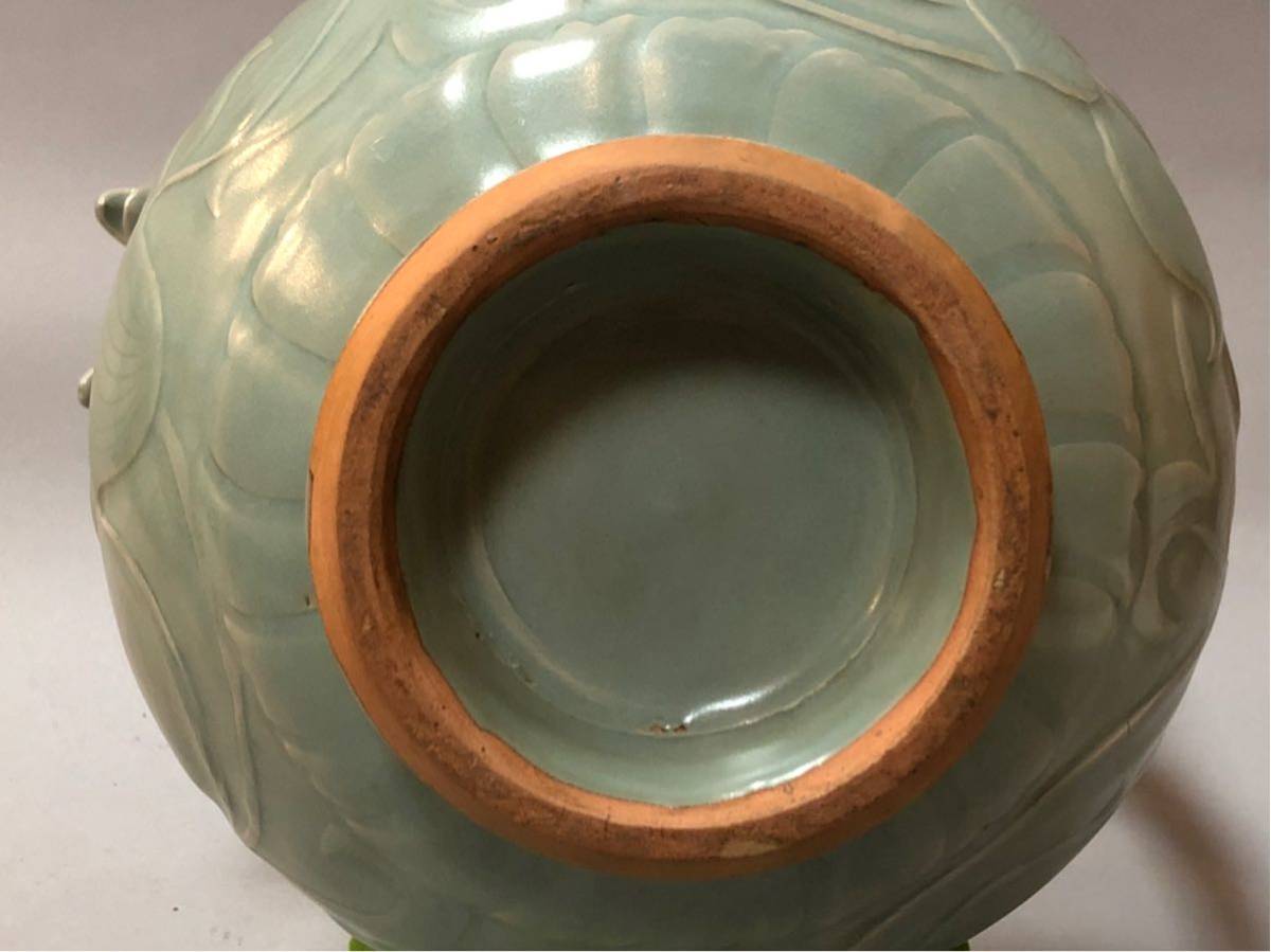 中国收藏网---新闻中心--一把元代凤首壶飘然现