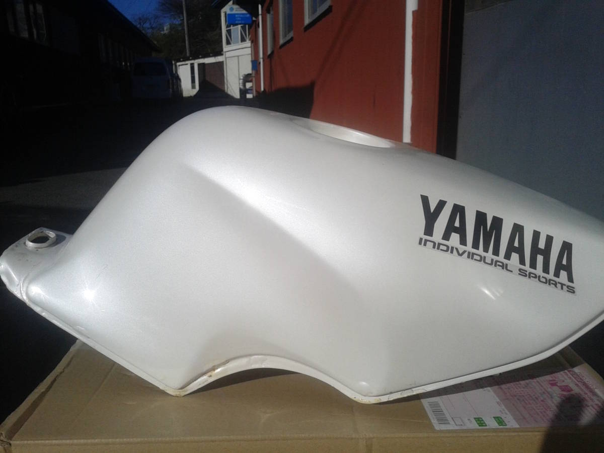 ヤマハ R1-Z ガソリンタンク 3XC 希少!! R1－Z YAMAHA フューエル