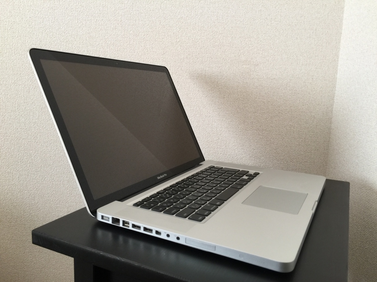 ジャンク iMac 21.5インチ（Late 2012） Core i5 2.7GHz/8GB MD093J/A