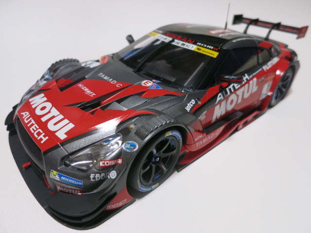 EBBRO エブロ 1/18 モチュールオーテック GT-R (R35) SUPER GT500 2016