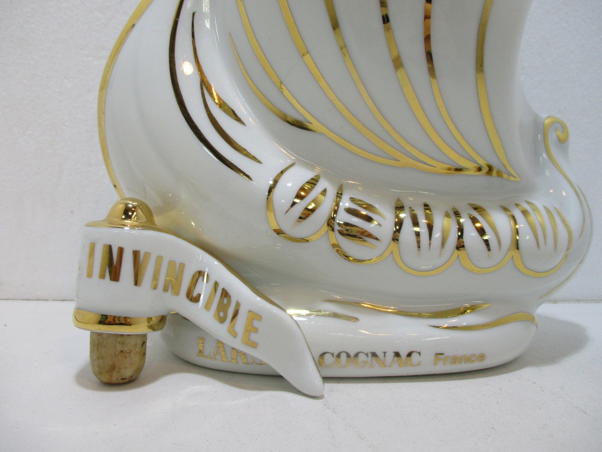 LARSEN VIKING SHIP ラーセン バイキングシップ 白陶器ボトル ブランデー 未開封 古酒 替栓 C55210