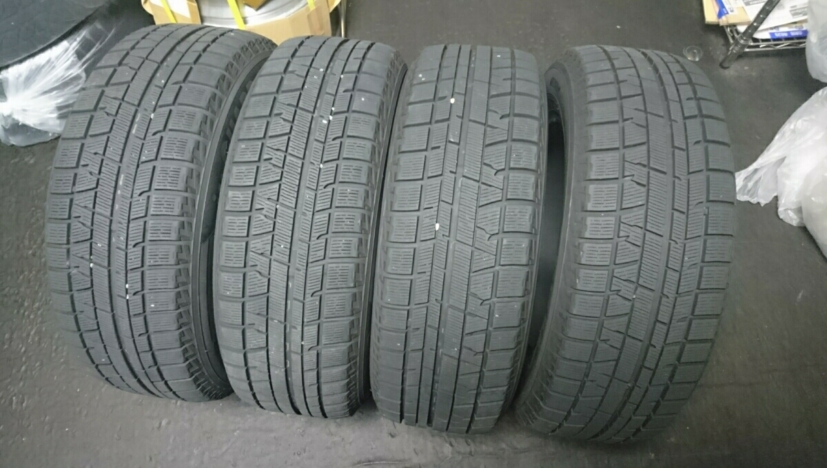バリ溝8分以上】2015年 ヨコハマ iG50PLUS 215/60R16 4本セット アイス 