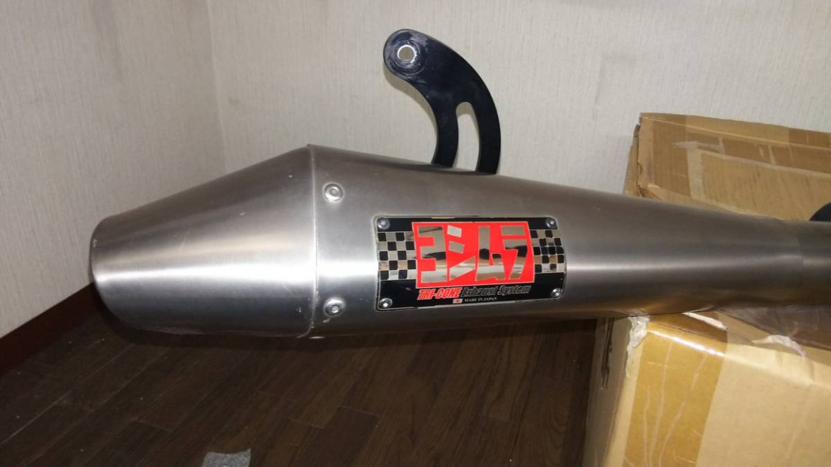 中古】ヨシムラ 隼マフラー トライコーン用 フルエキマフラー単体