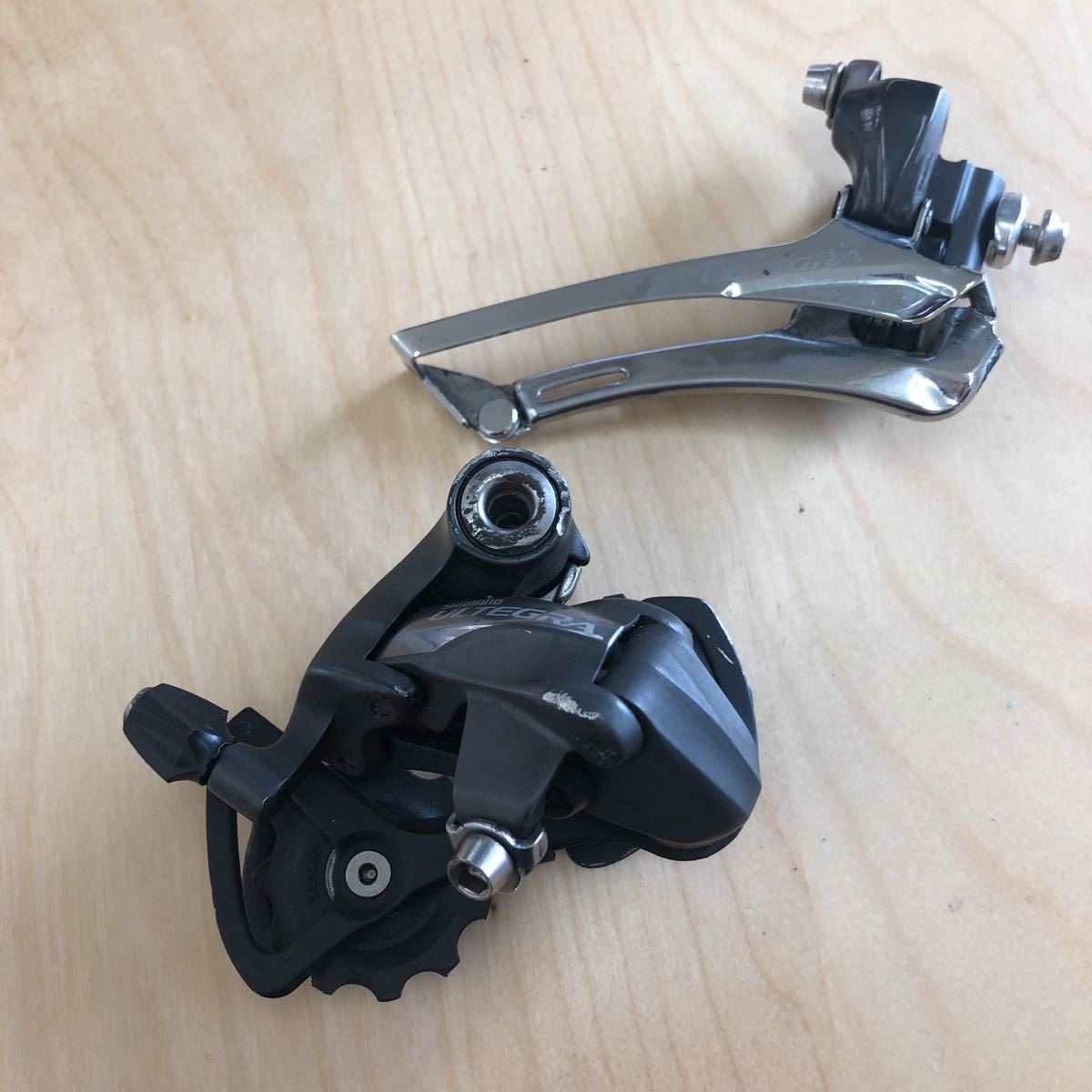 新作入荷，新作 K Q974 SHIMANO シマノ ULTEGRA アルテグラ FD-6700 RD-6700 フロントディレイラー リアディレイラー まとめ 自転車 パーツ(フロントディレイラー)｜売買されたオークション情報、yahooの商品情報をアー フロントディレイラー