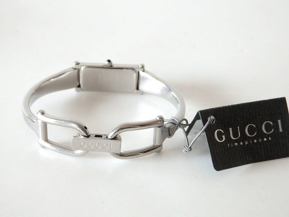 本物 GUCCI グッチ 腕時計 1500L バングル型 稼働品 電池交換済み