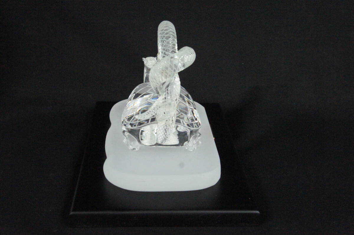 玄武伝統的工芸品 山梨ジュエリーミュージアム／水晶美術彫刻職人米長