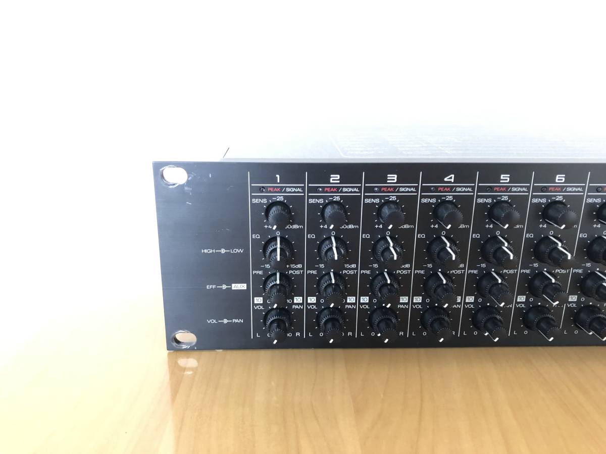 Roland M-12E 12chミキサー 日本製 MIXER エフェクト Roland M-12E 12chミキサー 日本製 MIXER エフェクト