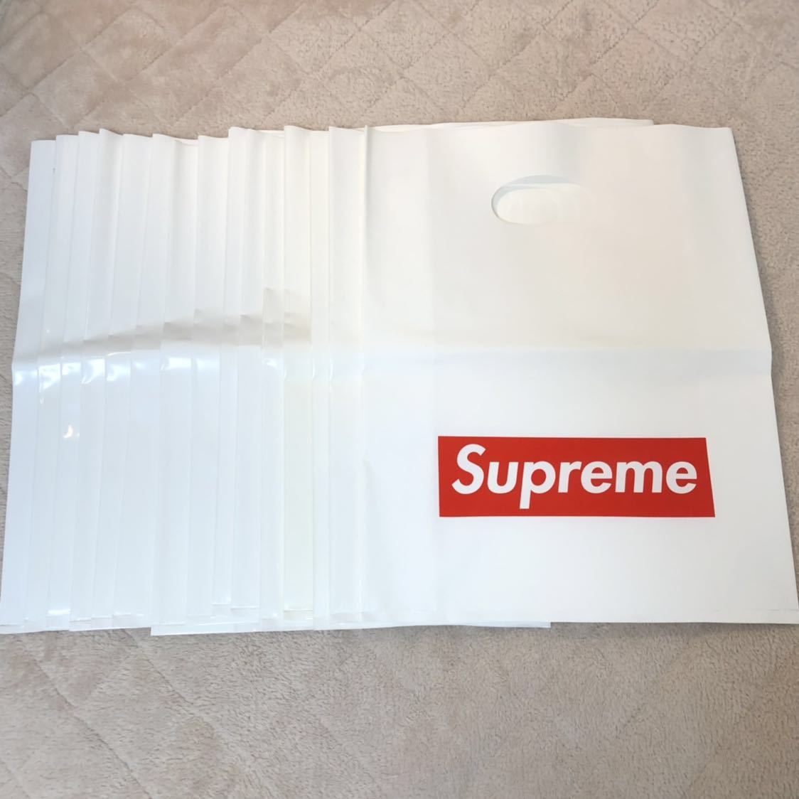 稀少品あり】Suprme ステッカー他ノベルティ詰め合わせ 17SS 17AW 18SS