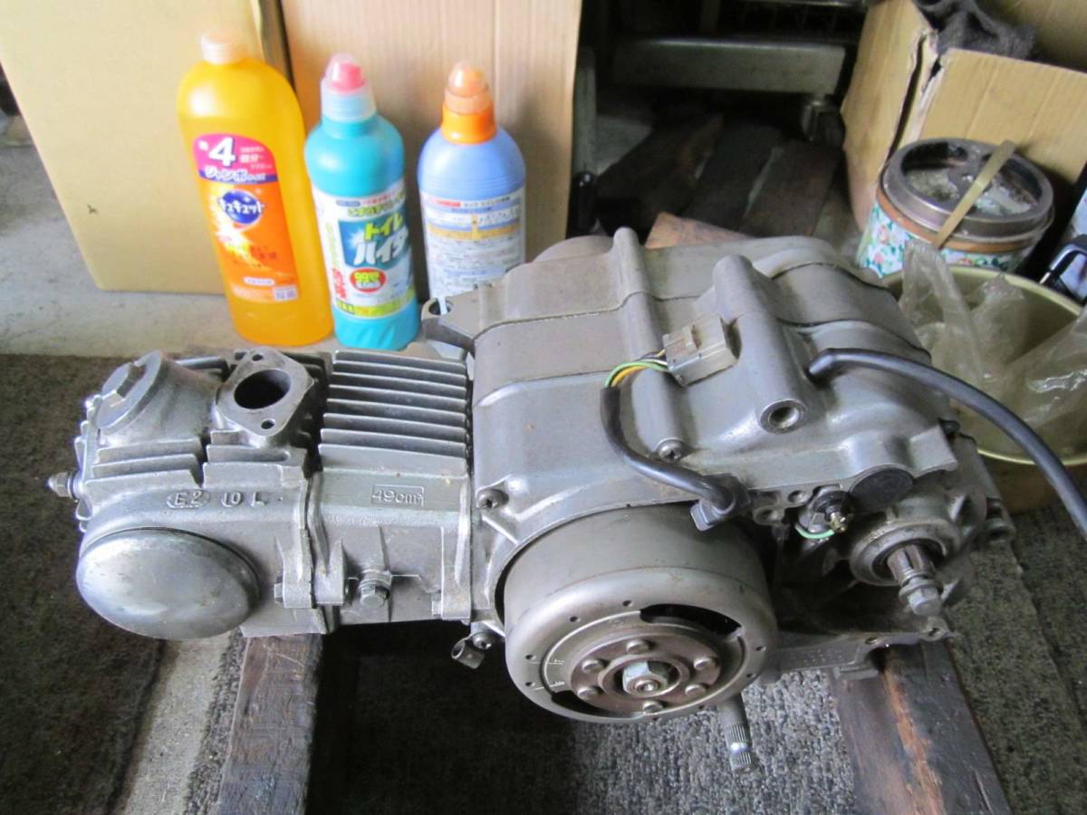 シャリー モンキー ダックス 純正エンジン ダックス6Vのエンジン！タケガワ88cc！5速！ほかカスタム