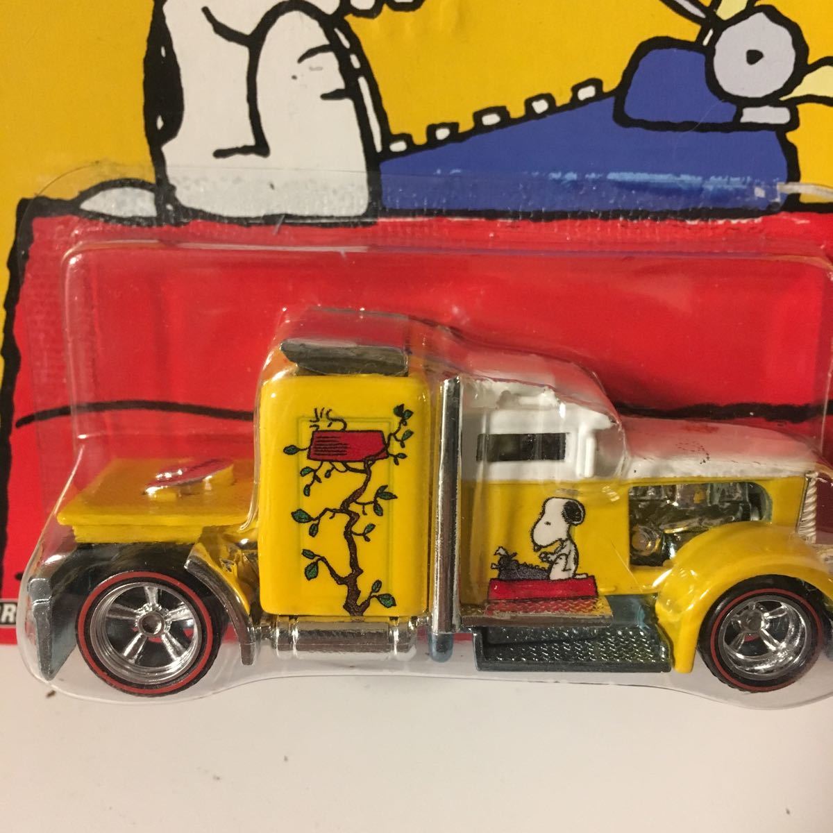 Hot Wheels ホットウィール Peanuts スヌーピー Convoy Custom