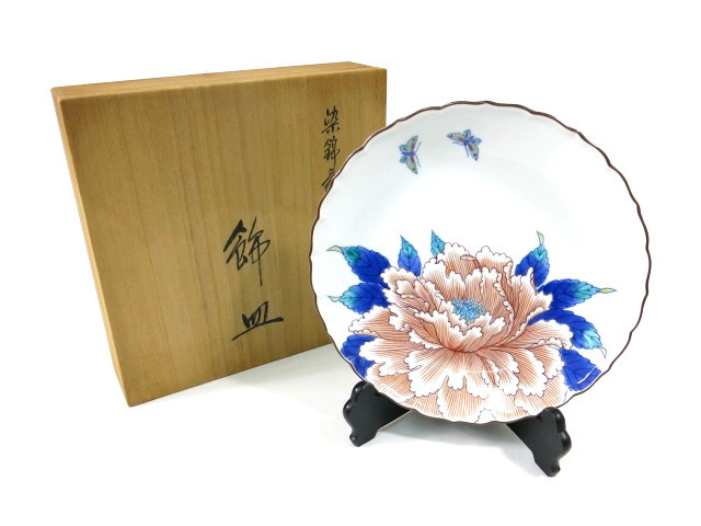 有田焼の名工　十四代 辻常陸　染錦舞蝶牡丹文飾皿　宮内庁御用達　直径27.5㎝ Yahoo!オークション 「十四代 辻常陸」の落札相場・落札価格 十四代 辻